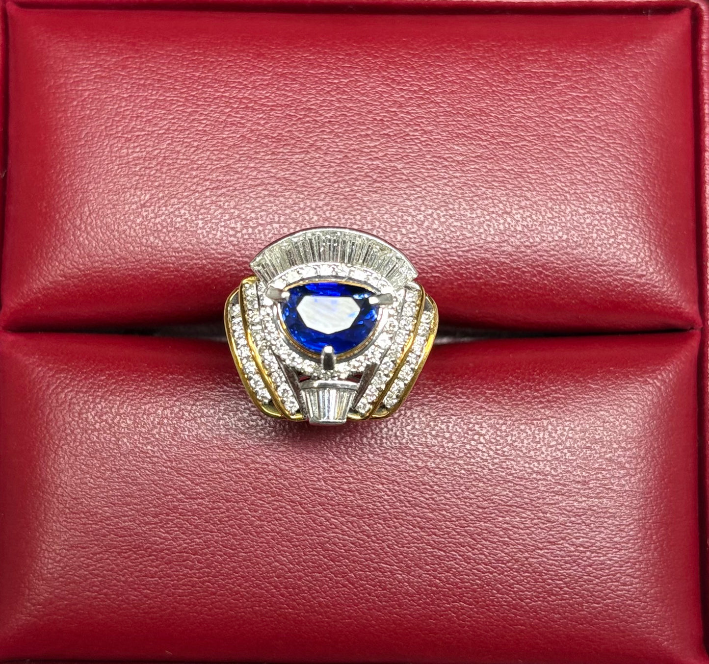 PT-900 SAPPHIRE RING total wgt 17.09 grms GGS Certified
