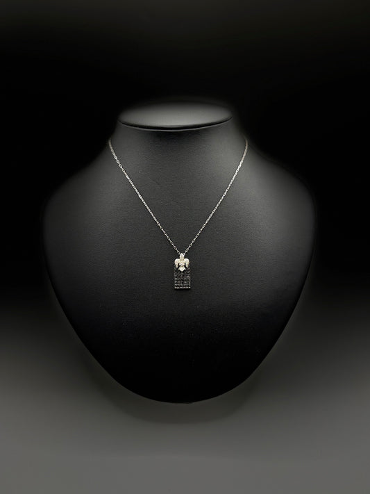 K 18 WG CHAIN & PENDANT total wgt 6.13 grms