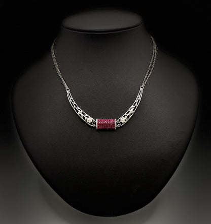 K18 WG RUBY NECKLACE Total Wgt - 13.18 Grms