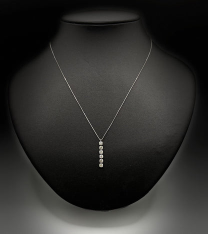 PT850 DIAMOND NECKLACE 1.00 cts Total Wgt - 2.67 Grms