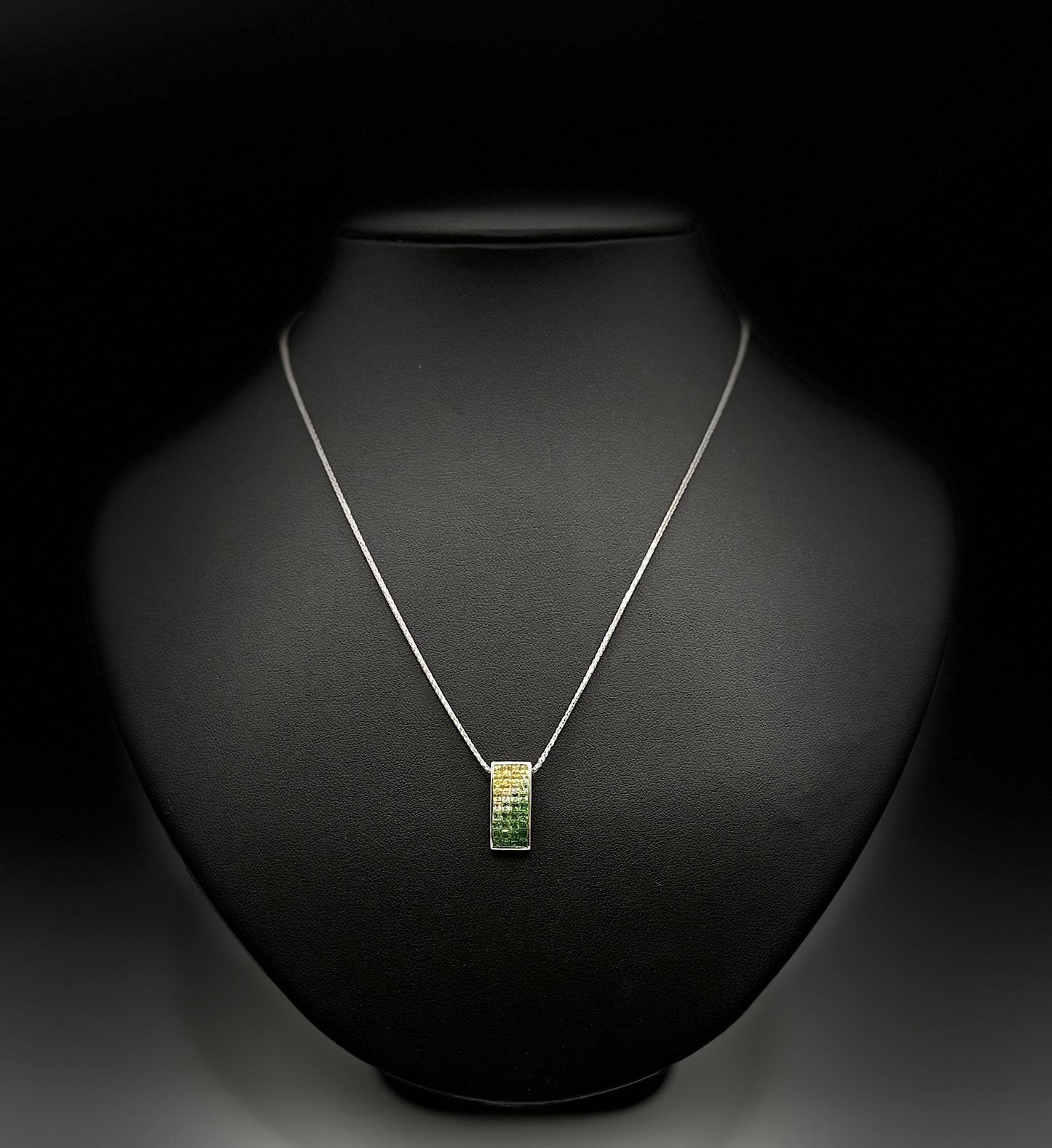 K18 WG NECKLACE Total Wgt-5.47 Grms