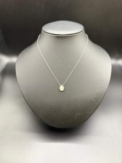 PT 900 1.01 CT OVAL NECKLACE  total wgt 4.86 grms