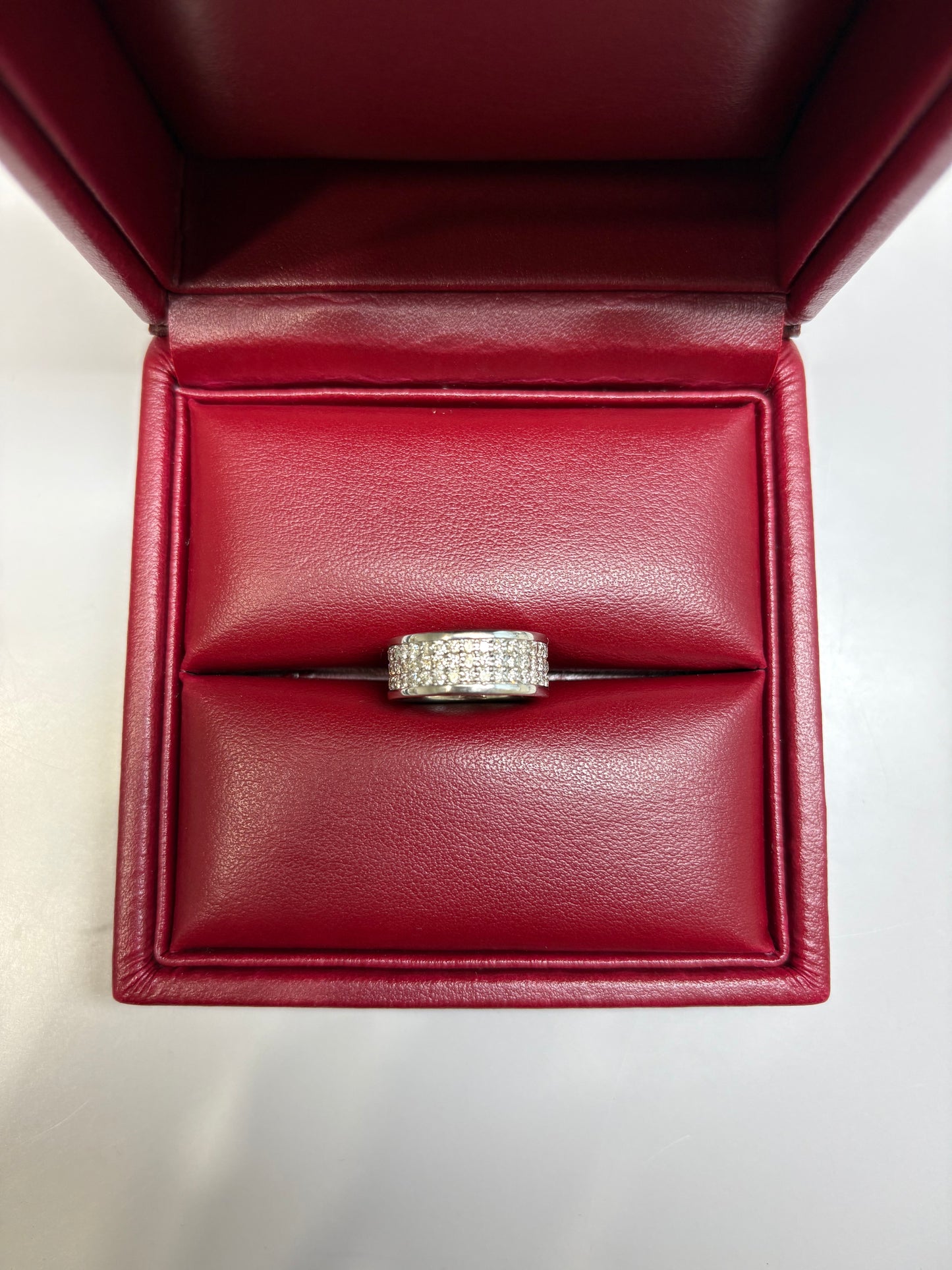 PT-900 RING total wgt 10.97 grms