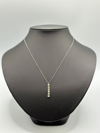PT850 DIAMOND NECKLACE 1.00 cts Total Wgt - 2.67 Grms