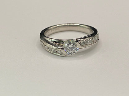 PT-900 DIAMOND RING total wgt 5.12 grms