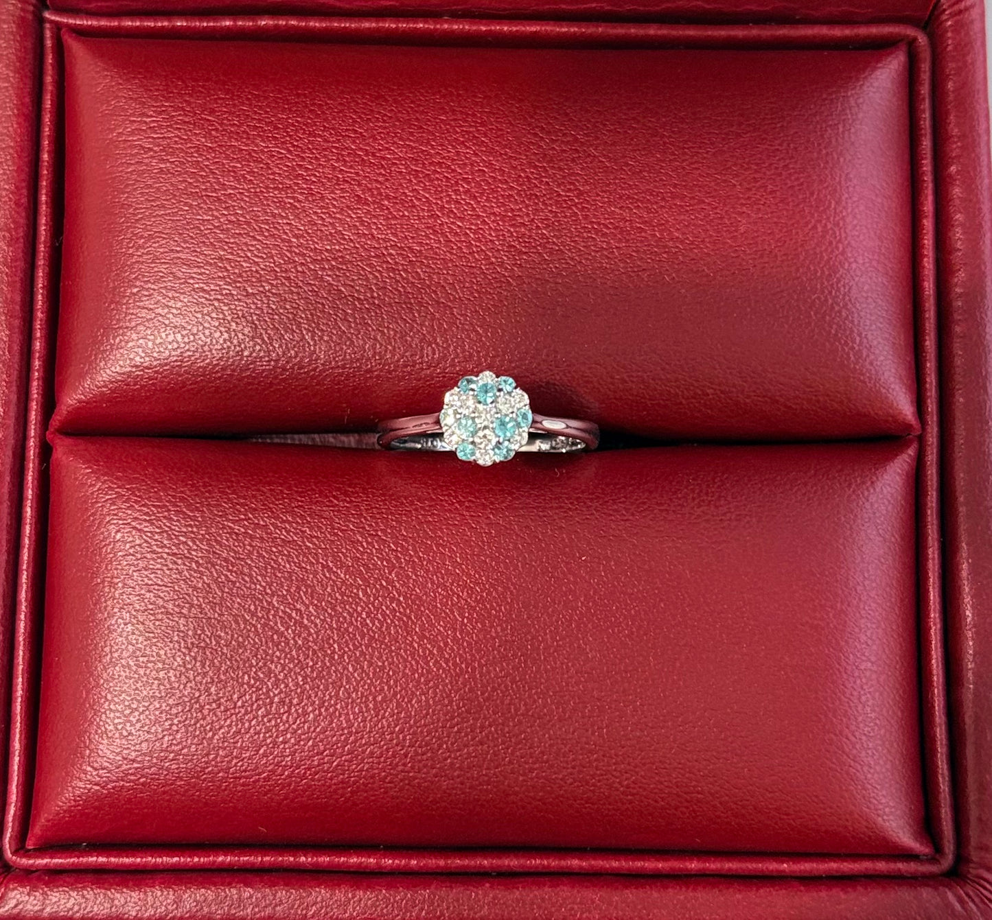 K 18 WG RING total wgt 2.40 grms GGS Certified
