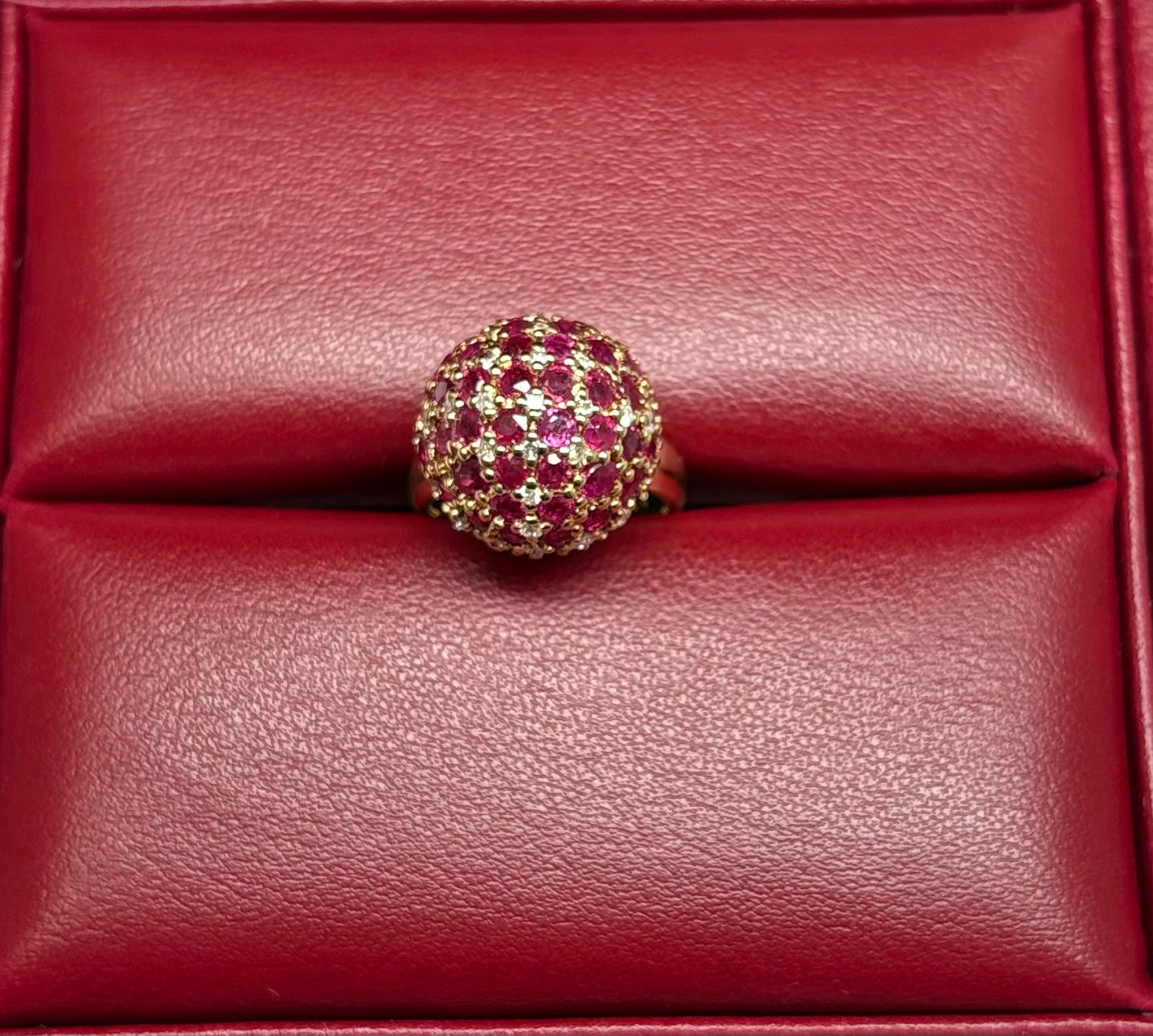 K18 RUBY RING 4.85 GRMS WITH GGS CERTIFICATE