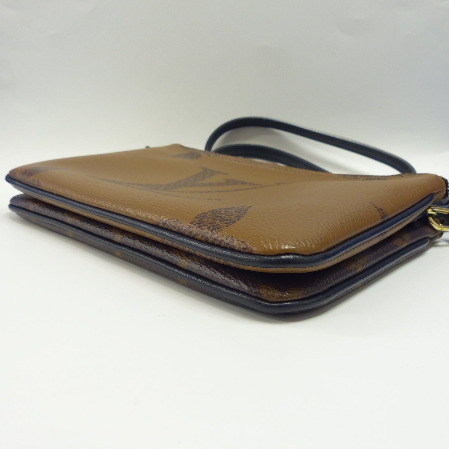 LOUIS VUITTON  M69203  Pochette double zip